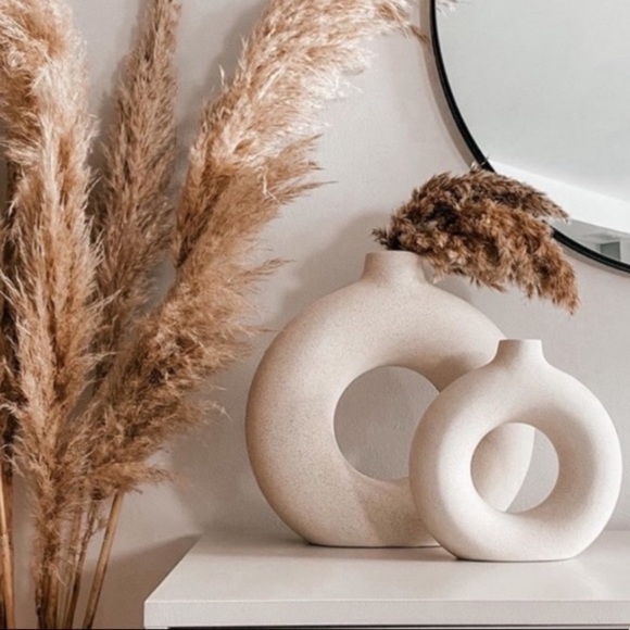 New H&M Ceramic Donut Vase - Picture 6 of 8